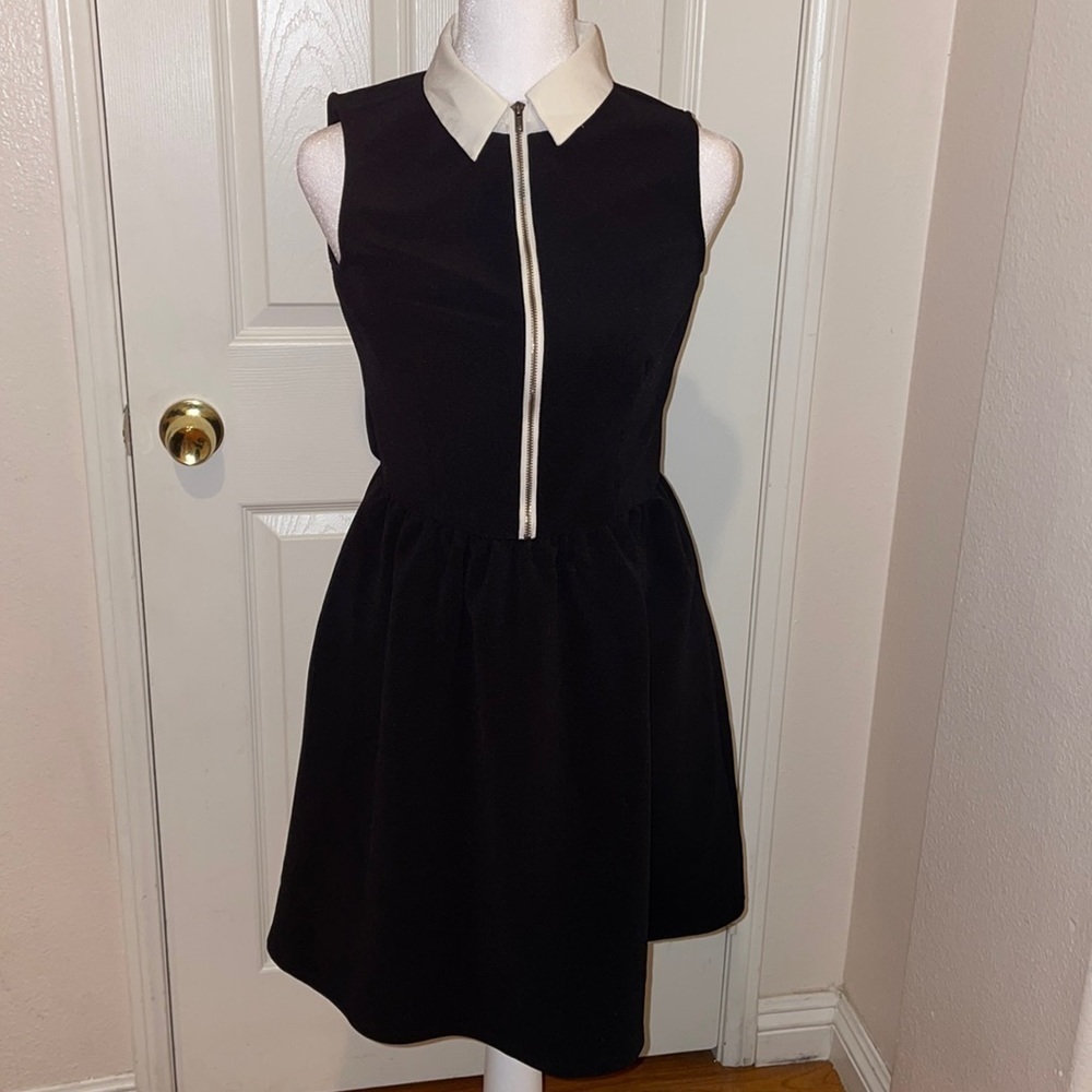 EUC  Vintage style dress women’s size small​​​​​​​​
